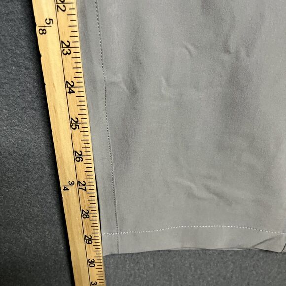 Fabletics The Only Pants Mens Light Gray Performance Golf Stretch sz 32/30 - Picture 9 of 10